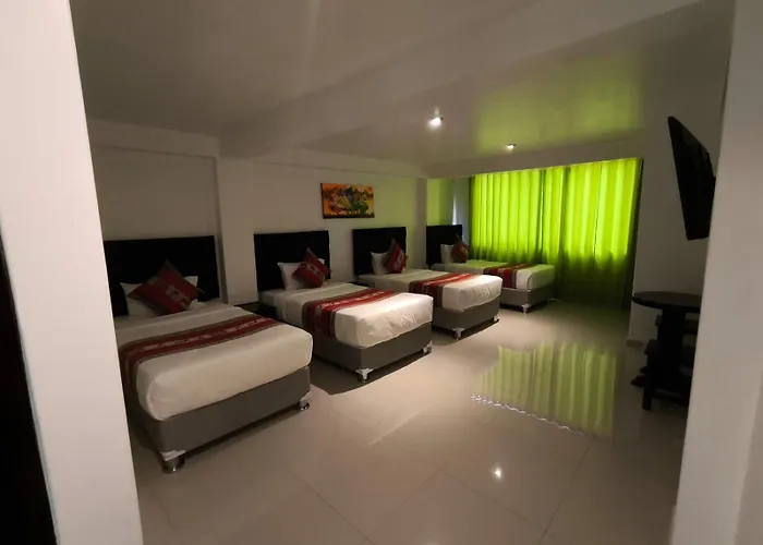 Quilla House 2 3*
